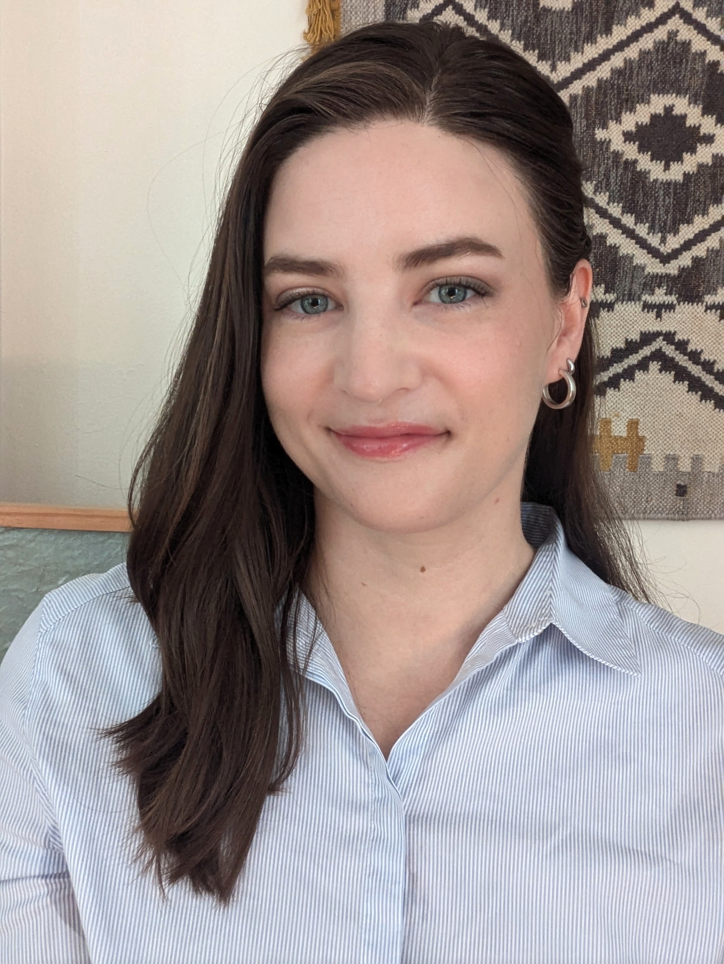 Headshot of Shannon Bewley